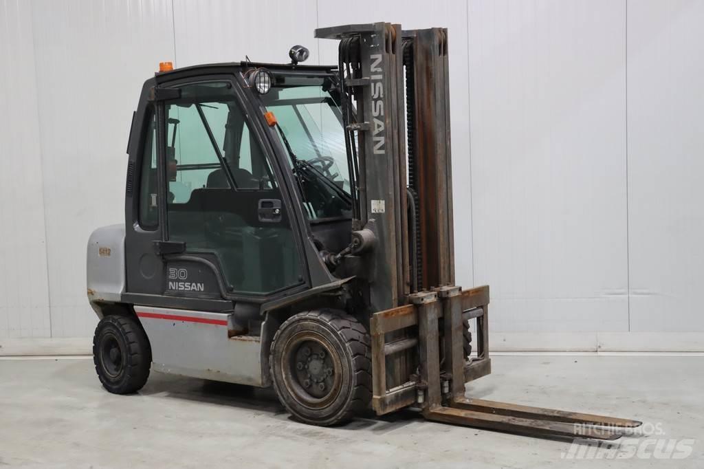 Nissan FGD02A30Q Dízel targoncák