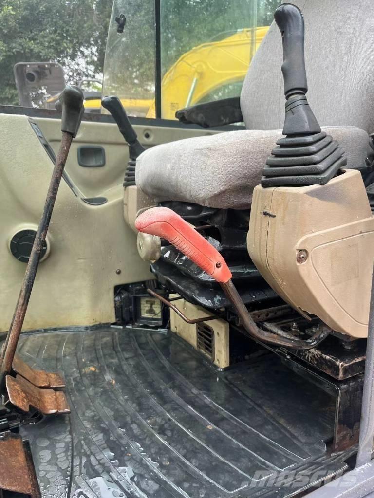 Doosan DH 60-7 Mini kotrók < 7t