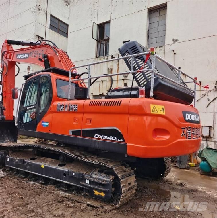 Doosan DX 340 LC Lánctalpas kotrók