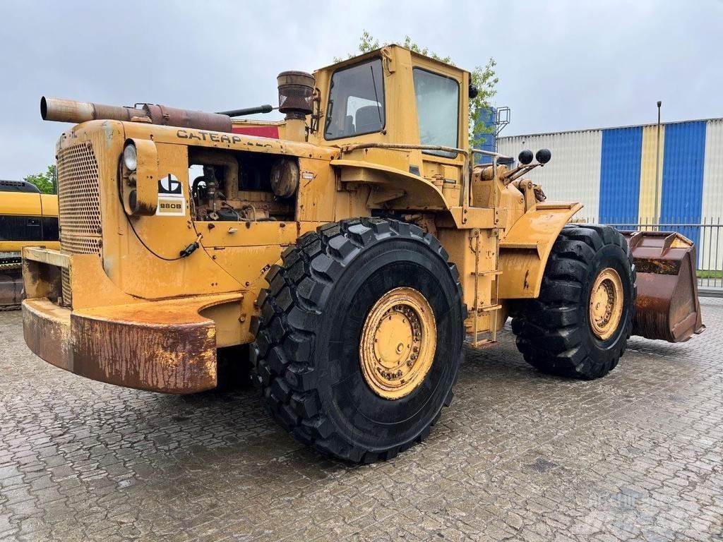 CAT 980B NVT Gumikerekes homlokrakodók