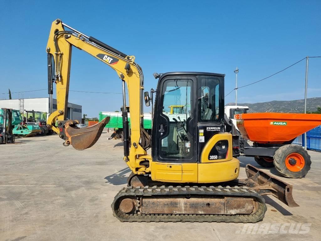 CAT 305 D CR Mini kotrók < 7t