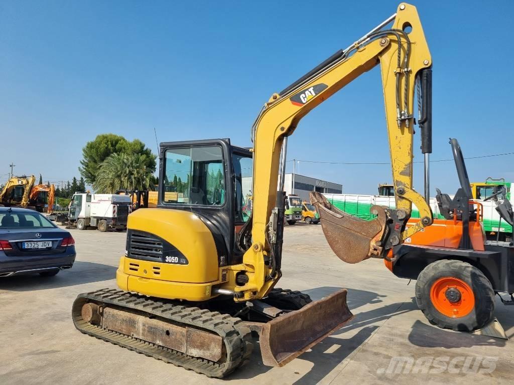 CAT 305 D CR Mini kotrók < 7t