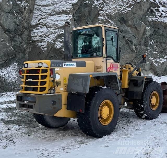 Komatsu WA 270 Gumikerekes homlokrakodók