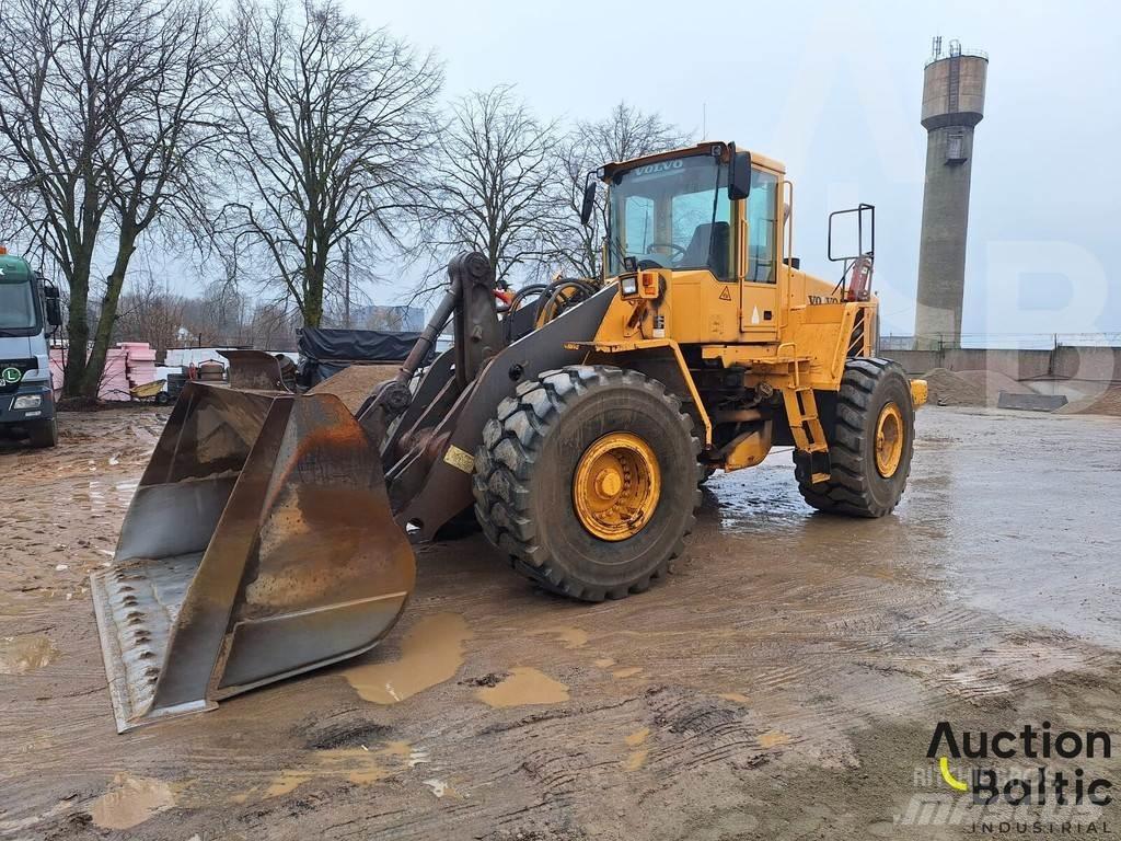 Volvo L 180 E Gumikerekes homlokrakodók