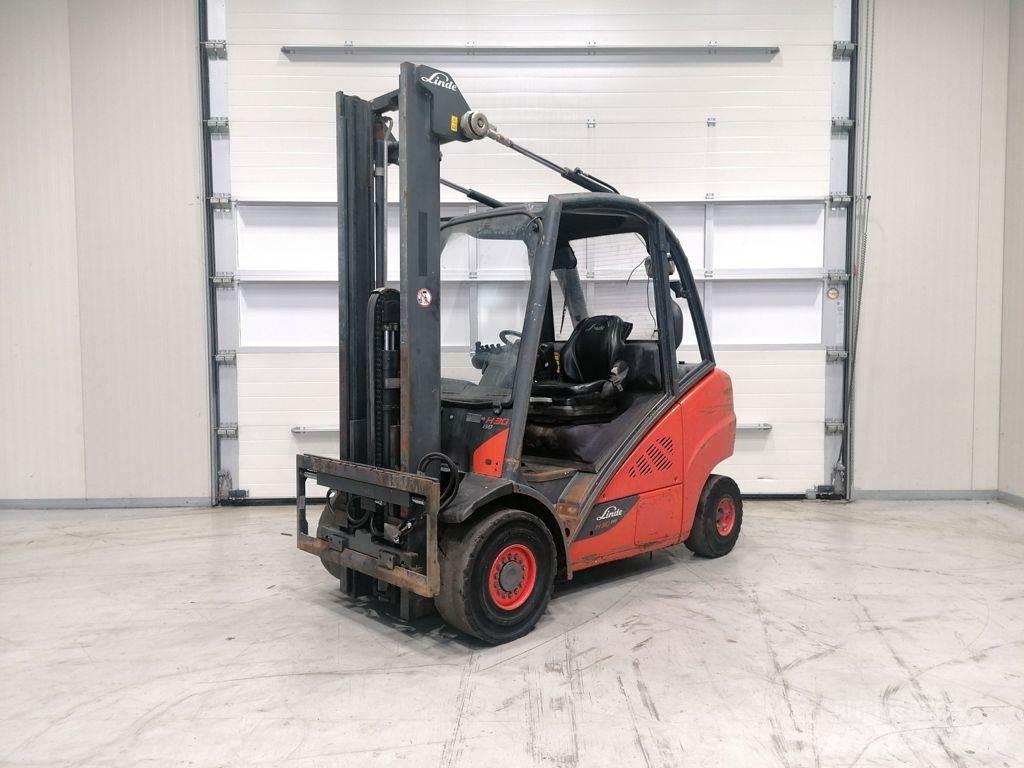 Linde H30D-02 Dízel targoncák