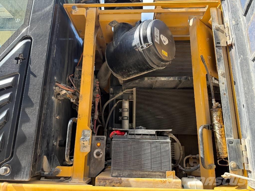 CAT 335 F L CR Lánctalpas kotrók