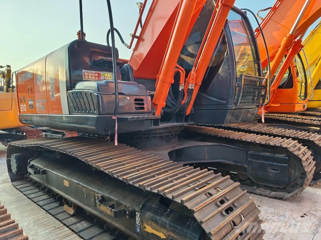 Hitachi ZX 210 Lánctalpas kotrók