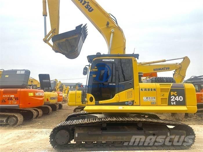 Komatsu PC 240 -8 Lánctalpas kotrók