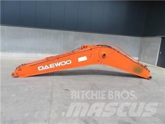 Daewoo DX 225 LC Alváz és felfüggesztés