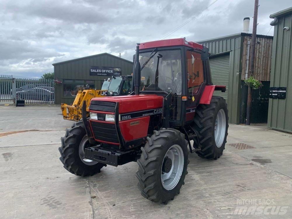 Case IH 856 XL Traktorok