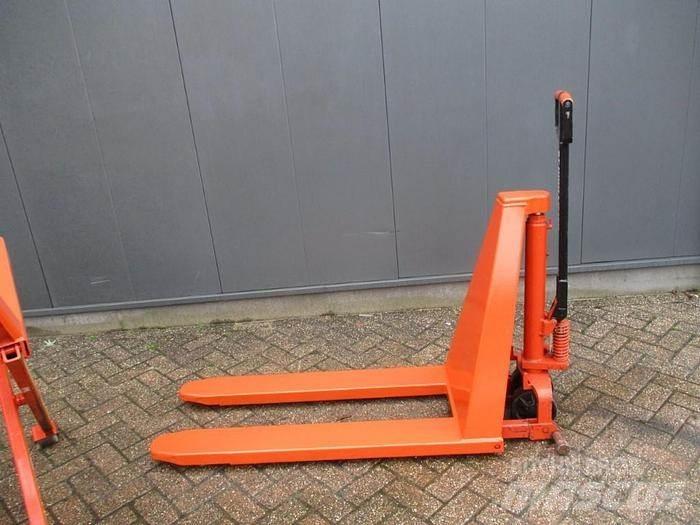 BT HL 1000 Gyalogkíséretű targonca
