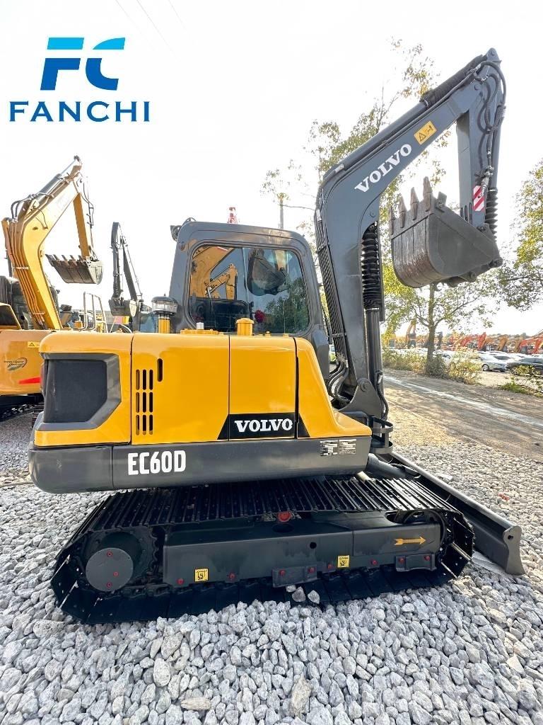 Volvo ec60 Lánctalpas kotrók