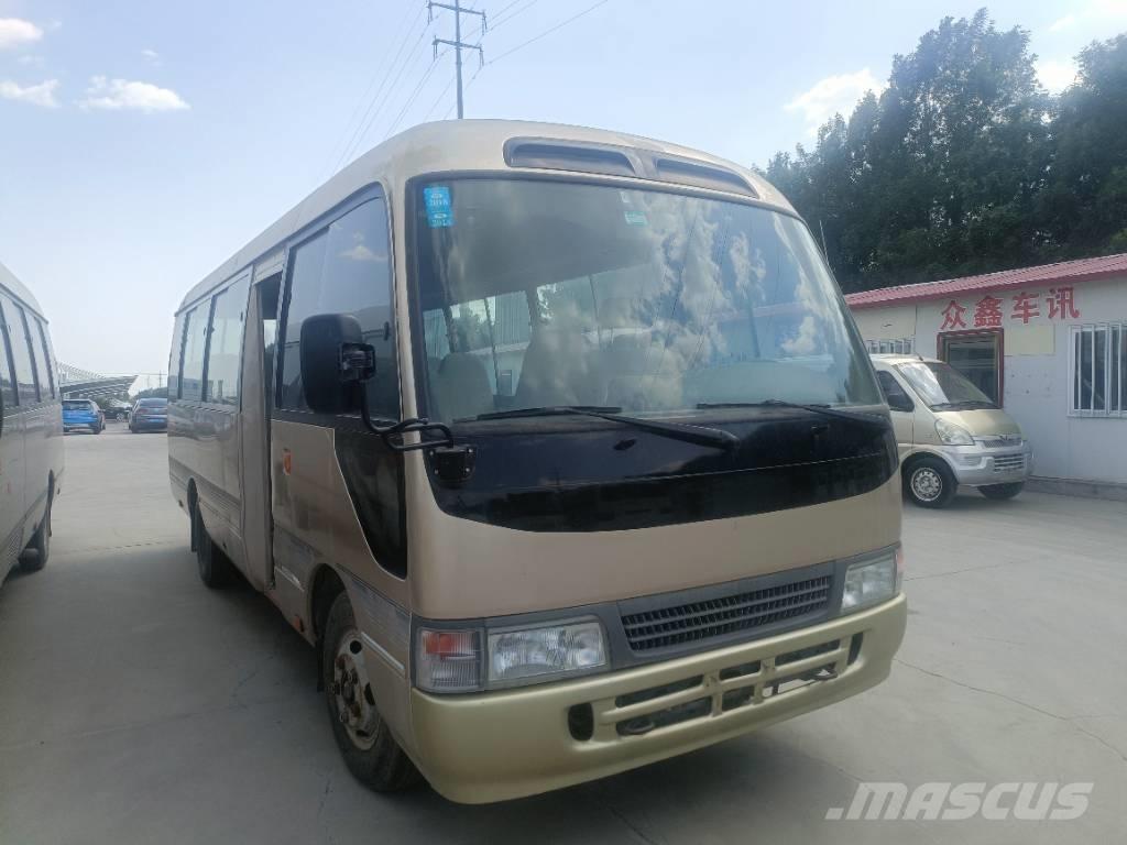 Toyota Coaster Bus Mini buszok