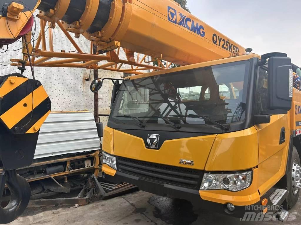 XCMG QY 25 K5D Terepdaruk