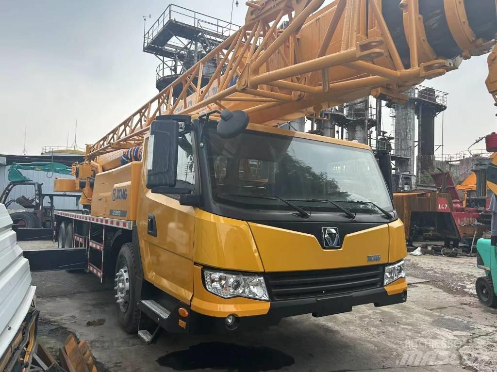 XCMG QY 25 K5D Terepdaruk