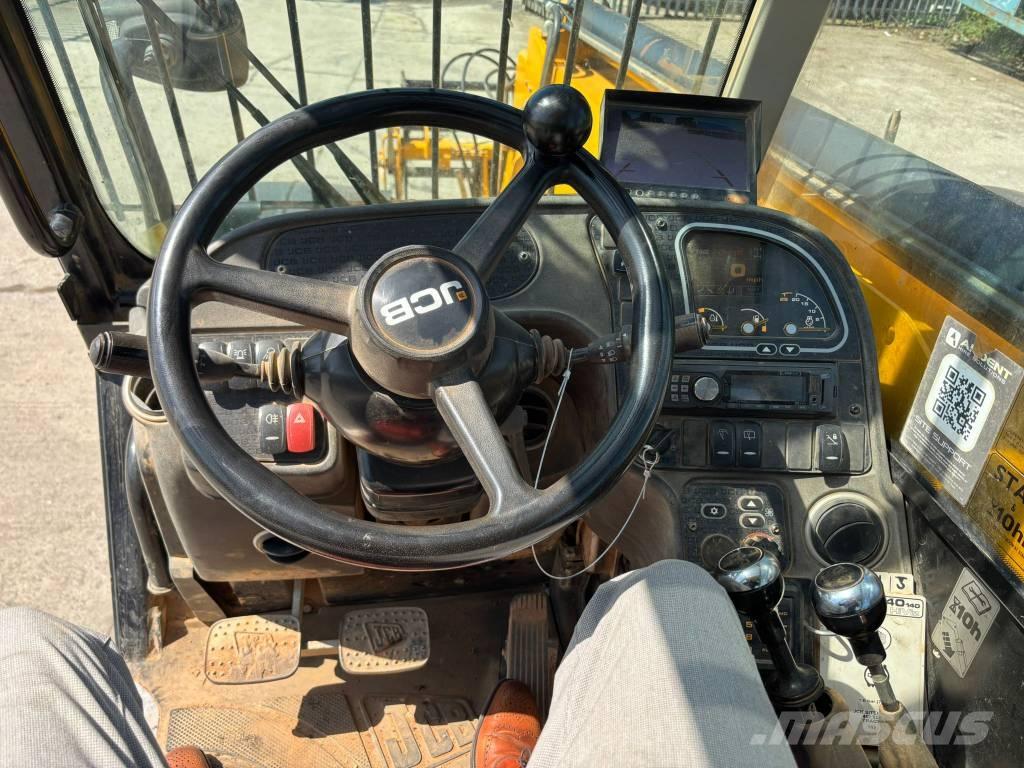 JCB 540-140 Teleszkópos rakodók