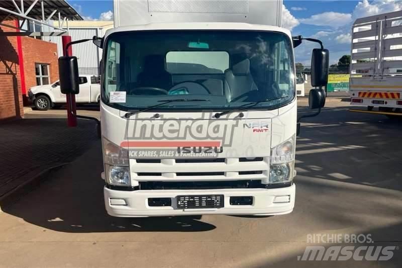 Isuzu NPR400 Egyéb
