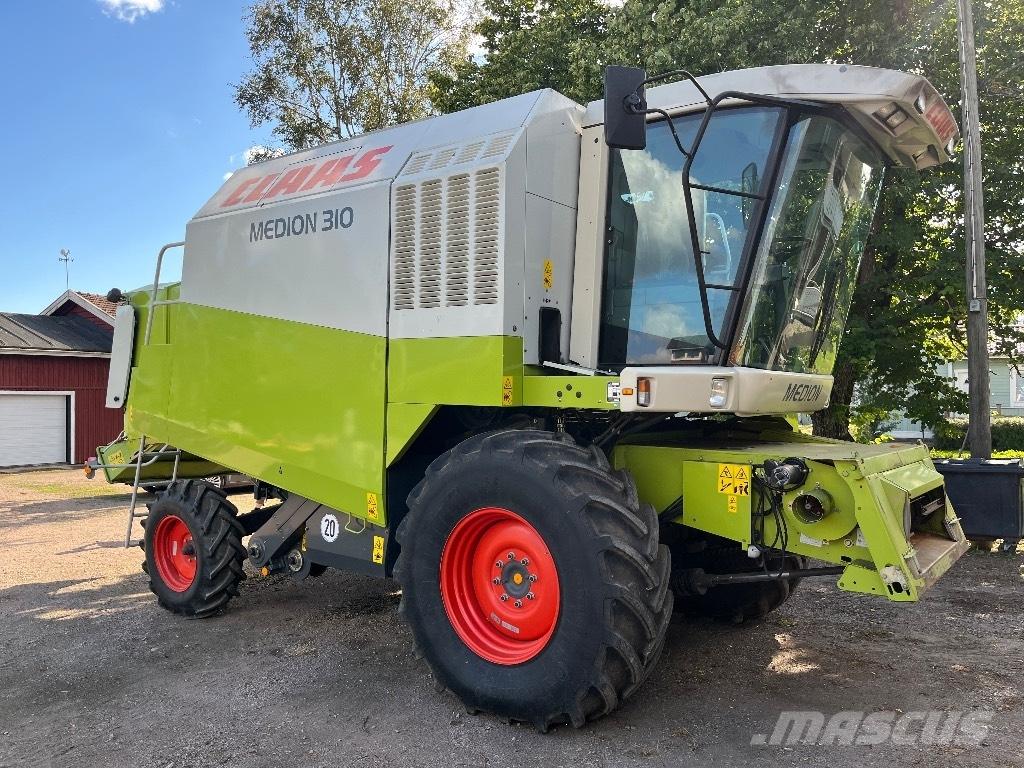 CLAAS Medion 310 Kombájnok