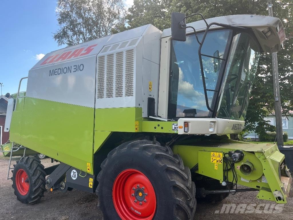 CLAAS Medion 310 Kombájnok