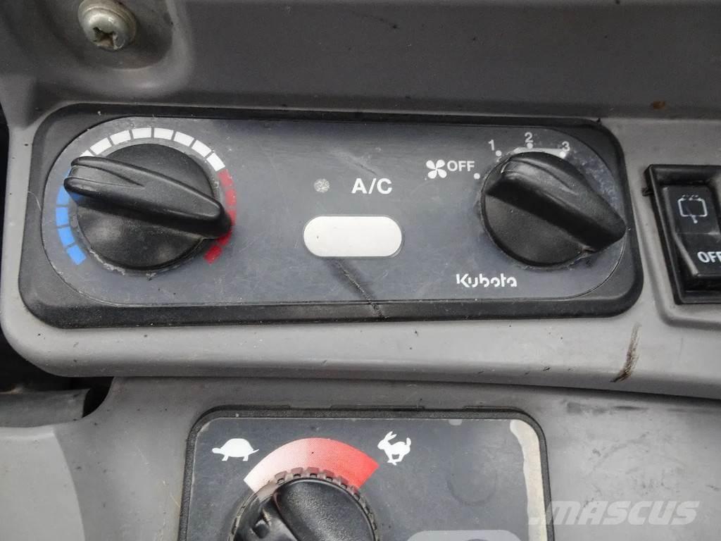 Kubota U55-4 Mini kotrók < 7t