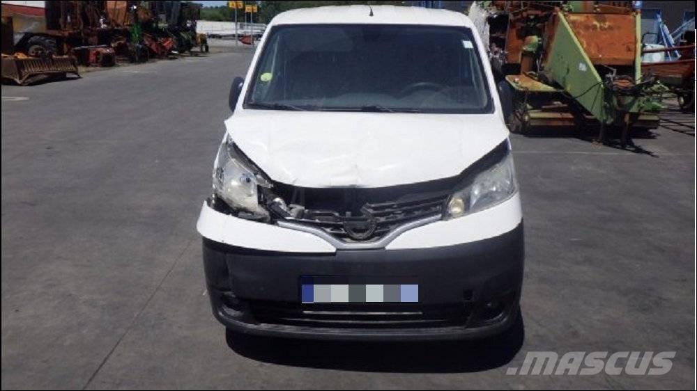 Nissan NV 200 Transporterek
