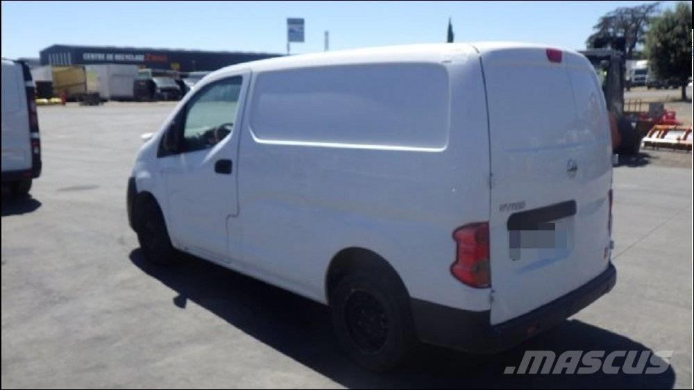 Nissan NV 200 Transporterek