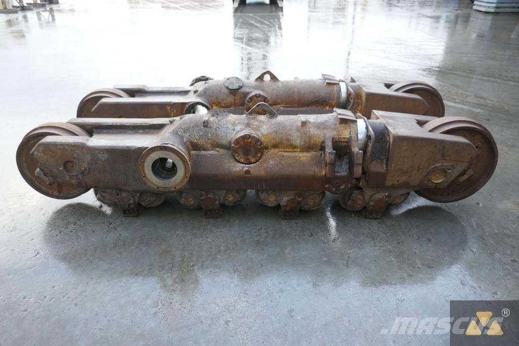 CAT 119-6057 Gumiabroncsok, kerekek és felnik