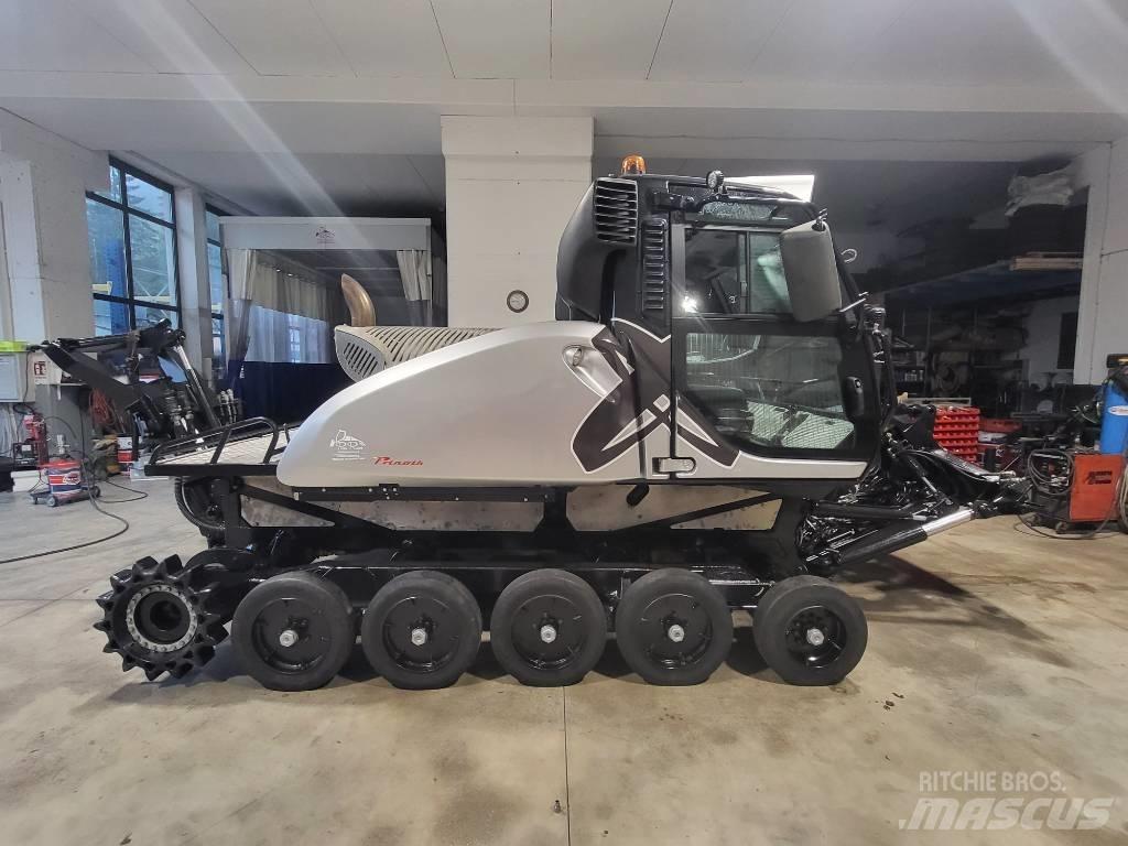 Prinoth bison X Sípálya kezelő gépek