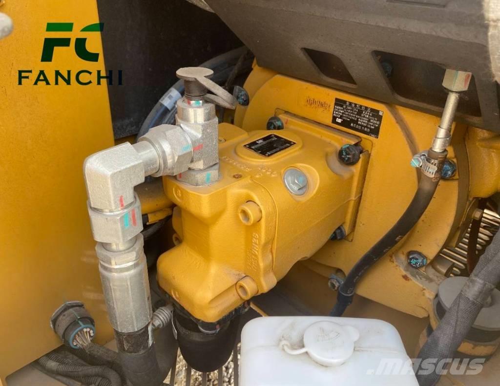 CAT 306 Lánctalpas kotrók