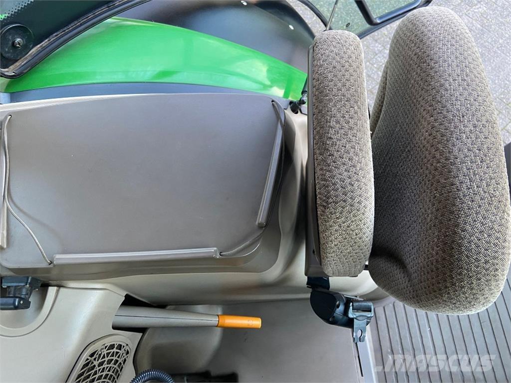 John Deere 6210R Traktorok