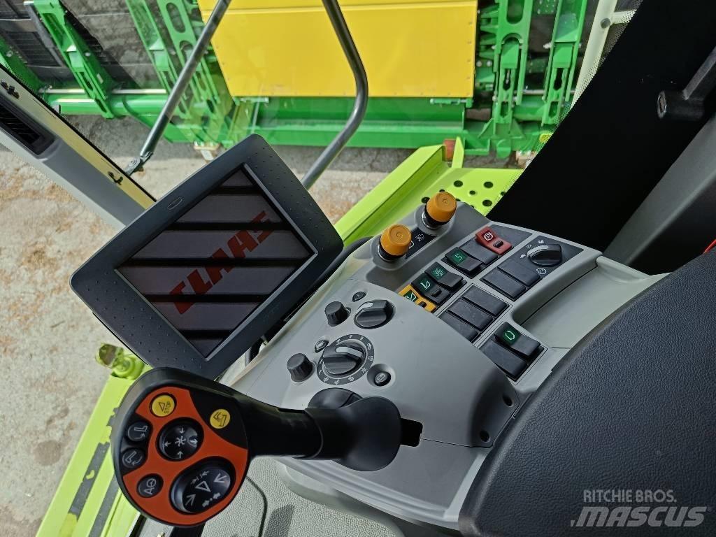 CLAAS Lexion 670 Kombájnok