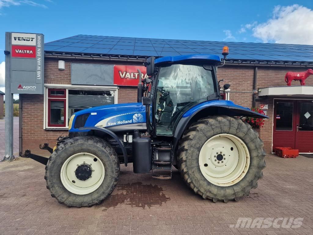 New Holland TS 135 A Traktorok
