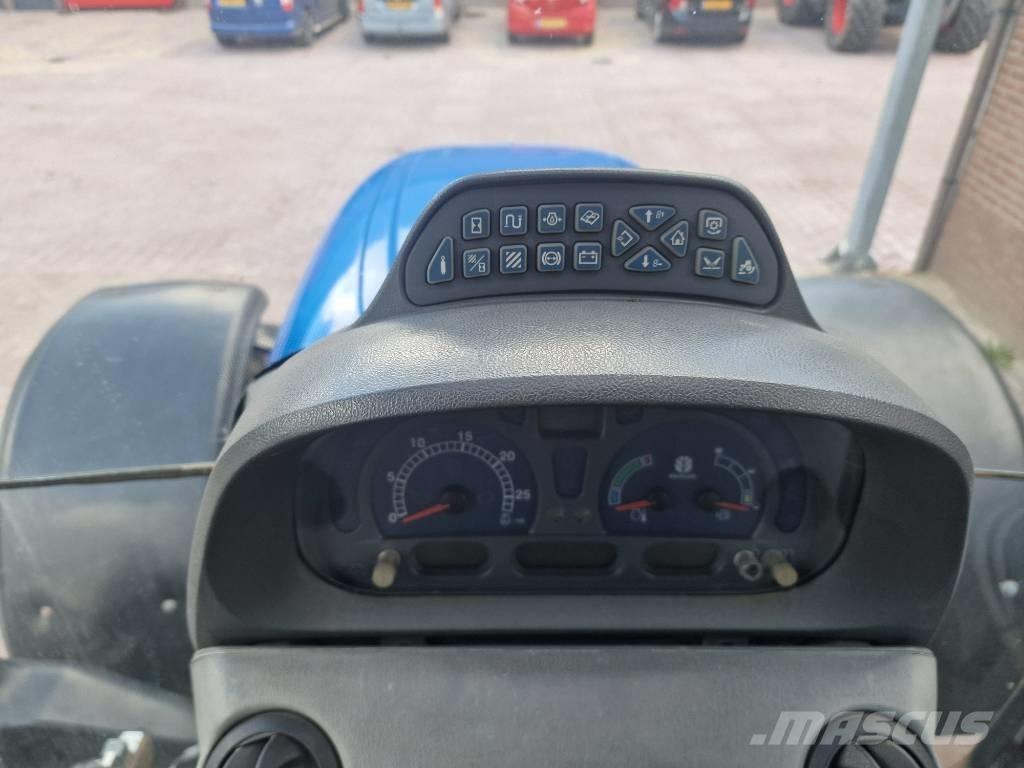 New Holland TS 135 A Traktorok