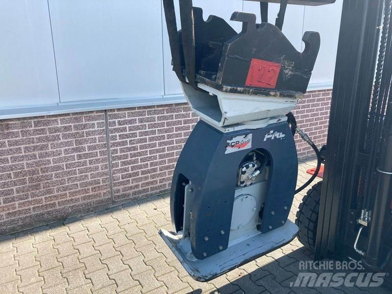 Furukawa FCP40 Vibrátoros cölöpverő