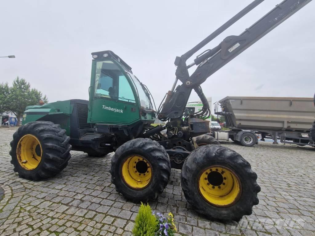 Timberjack 1270B Betakarítók