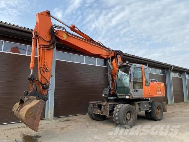 Hitachi ZX 180 W Gumikerekes kotrók