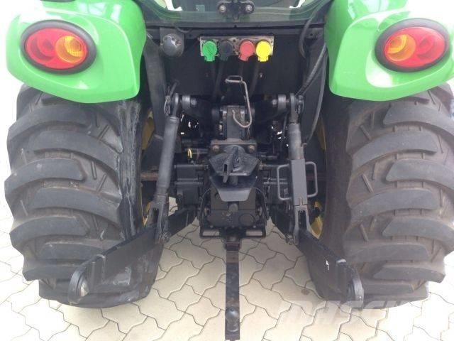 John Deere 3720 Traktorok