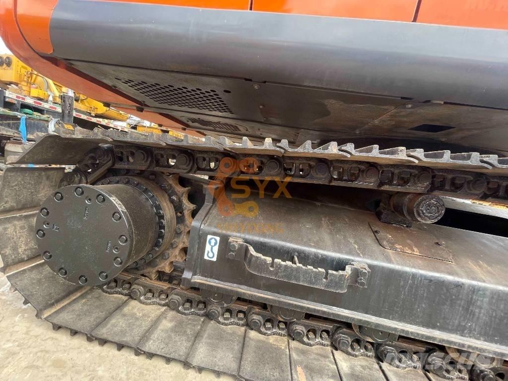 Hitachi ZX 240 HG Lánctalpas kotrók