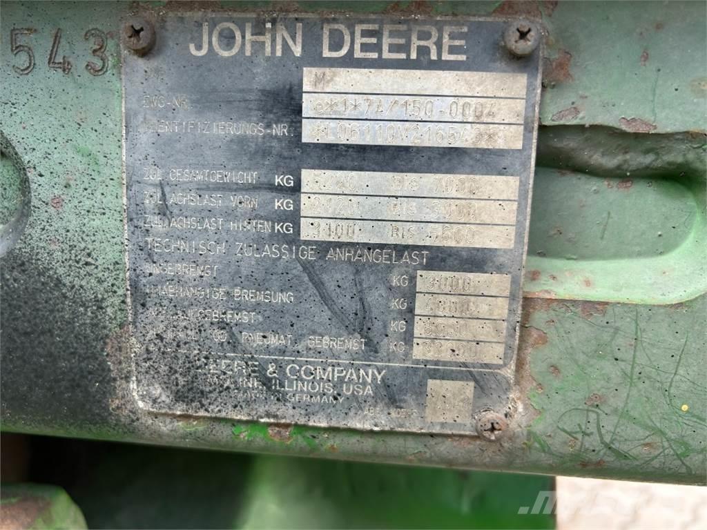 John Deere 6110 Traktorok