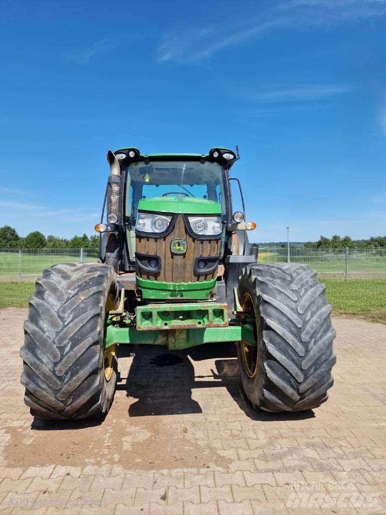 John Deere 6140 R Traktorok