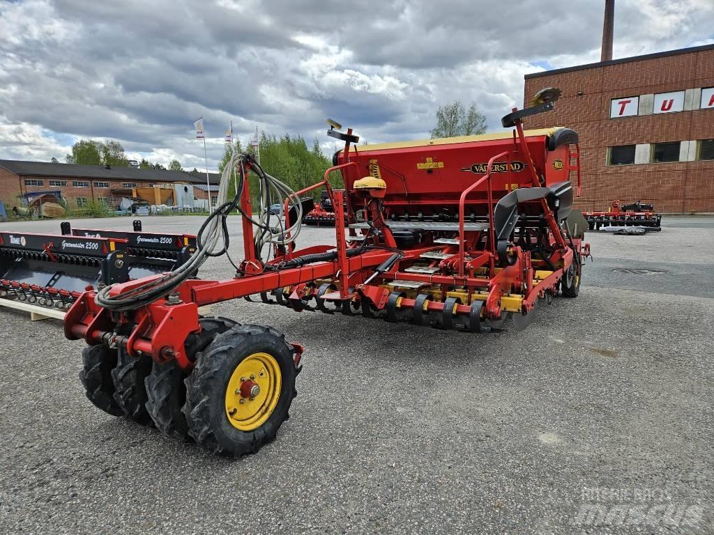 Väderstad Rapid 300 Vetőgépek
