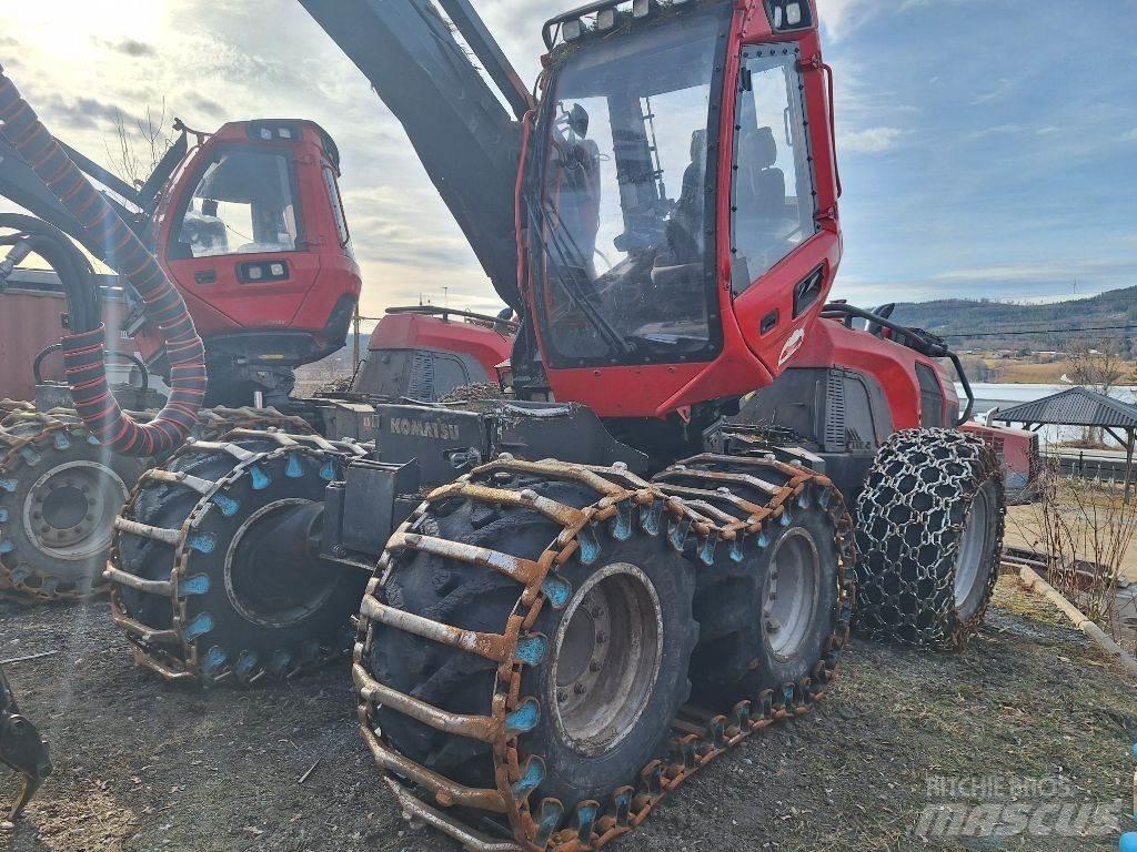 Komatsu 901 Betakarítók