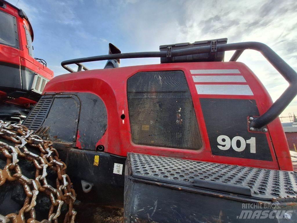 Komatsu 901 Betakarítók