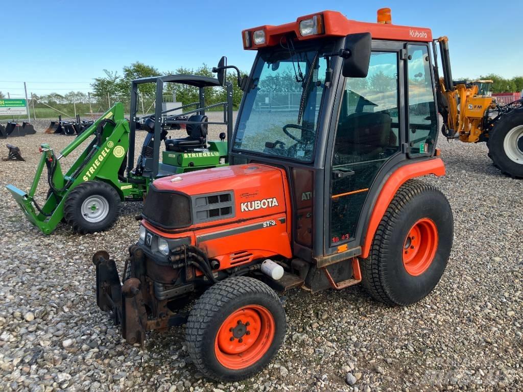 Kubota ST 30 Kompakt traktorok