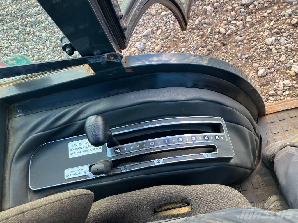 Kubota ST 30 Kompakt traktorok