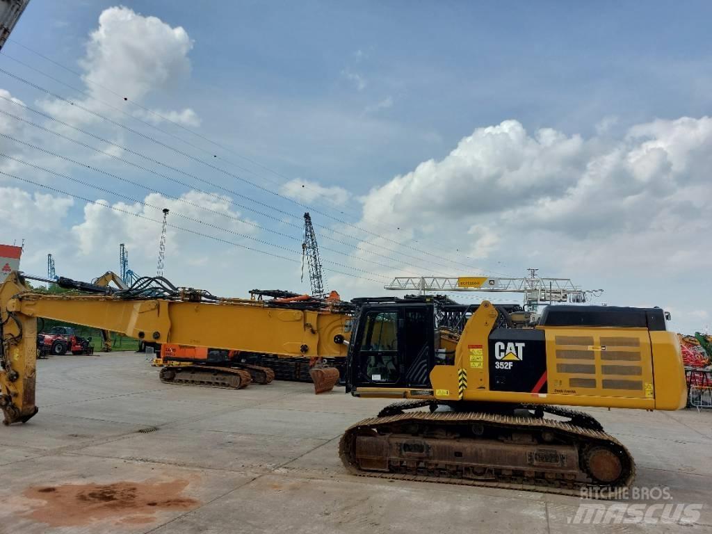 CAT 352 Fl XE MHD Bontásra használt kotrók