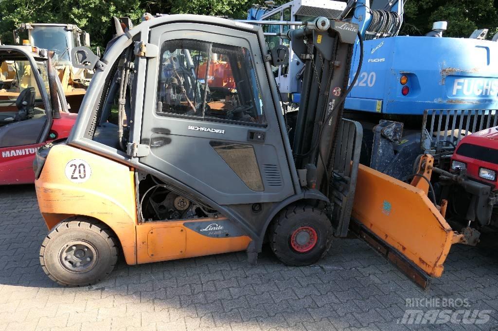Linde H 25 D-02 Dízel targoncák