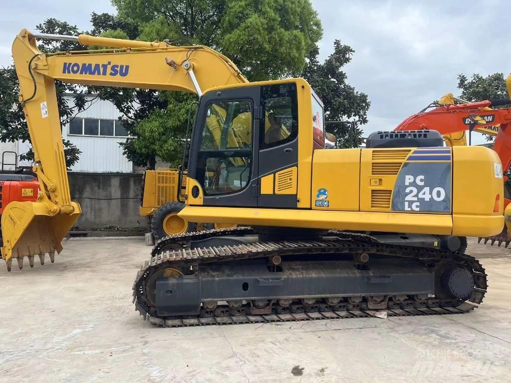 Komatsu PC 240 LC Lánctalpas kotrók