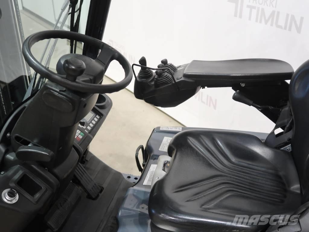 Toyota 8FBE20T Elektromos targoncák