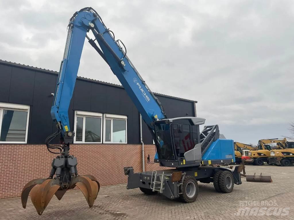 Fuchs MHL335 Gumikerekes kotrók
